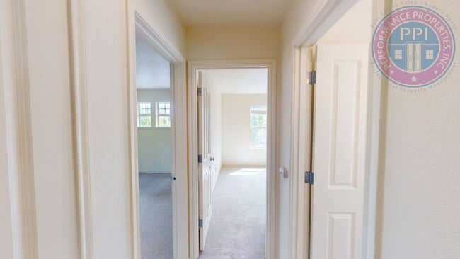 Building Photo - Bethany - Luxury Home, Central Air-Conditioning, Community Pool, Pet Welcome