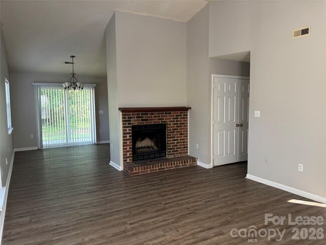 Building Photo - 6714 Marston Ct