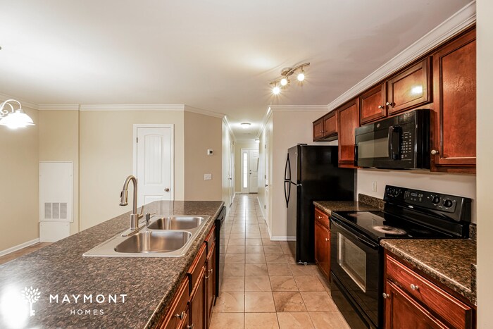 Building Photo - 410 Wichita Dr