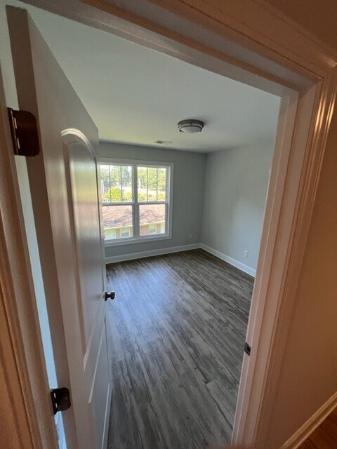 Building Photo - 2032 Summey Ave