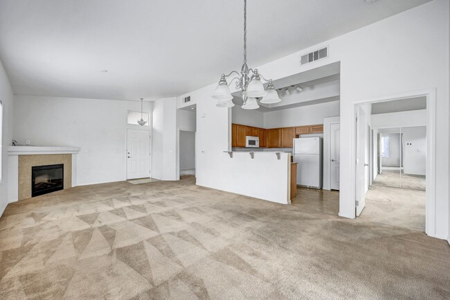 Building Photo - Second Story Condo with Open Floor Plan and Granite Counters