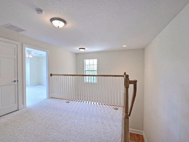 Building Photo - 1645 Baseline Ln