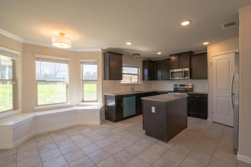 Building Photo - 9501 Raeburn Court