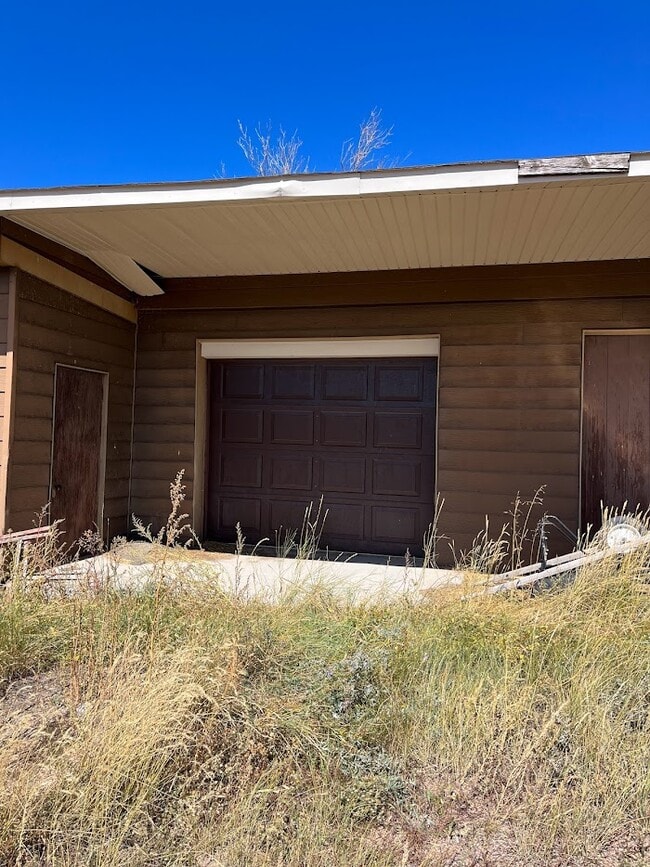 Building Photo - 2566 Road 124a Rd