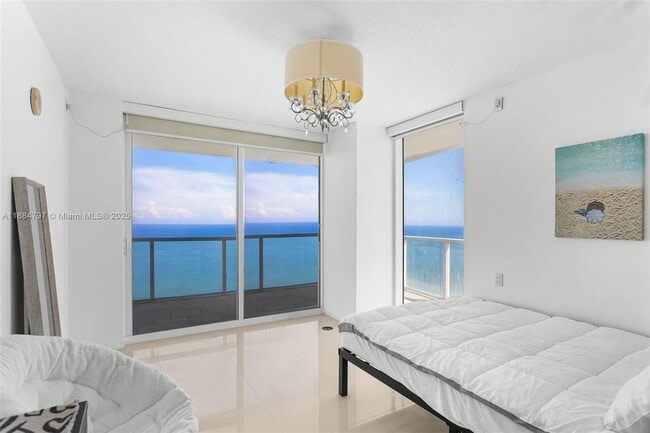 Building Photo - 16699 Collins Ave