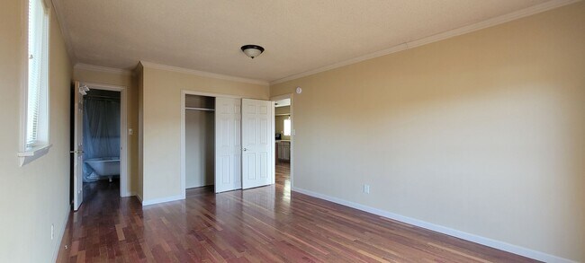 Building Photo - 3129 Elizabeth St