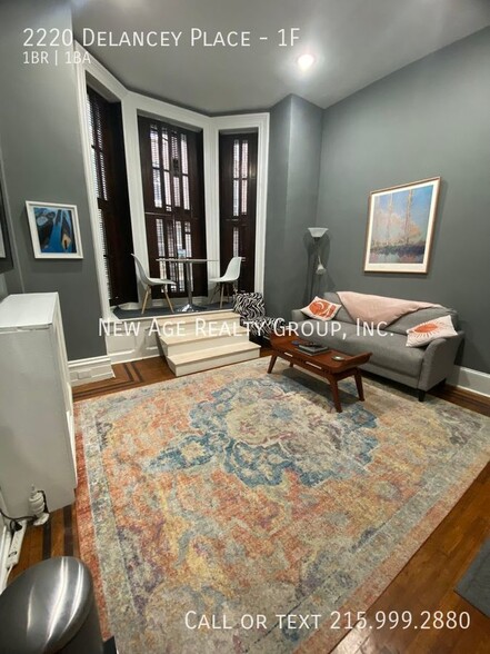 Building Photo - 2220 Delancey Pl