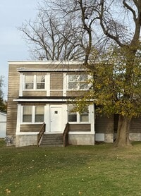 Building Photo - 3042 S Custer Rd