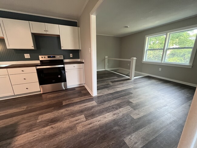 Upstairs Kitchen/Livingroom - 137 Holly Cresent Dr