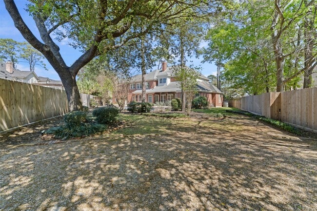 Building Photo - 13714 Gainesway Dr