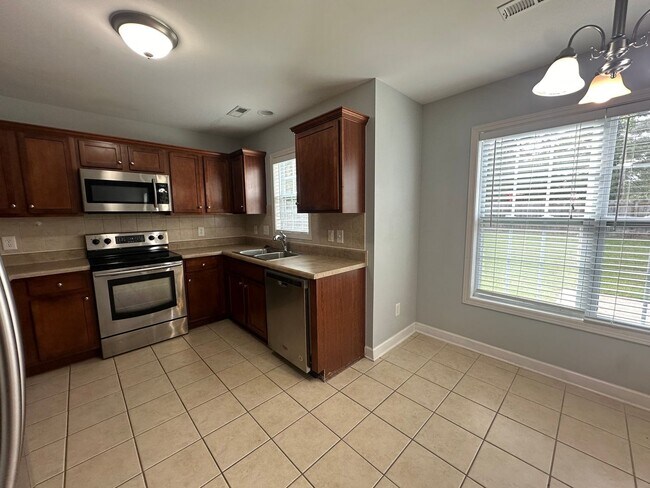 Building Photo - 4252 Redspire Ln