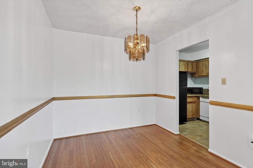 Building Photo - 3803 Swann Rd