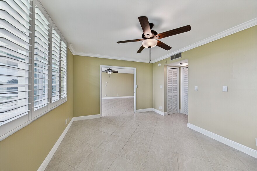 Building Photo - 4000 Cypress Grove Way