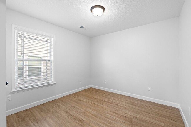 Building Photo - Short Term Lease Available - Beautiful New...