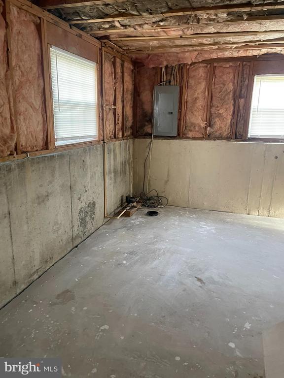 Building Photo - 288 Vincent Cir