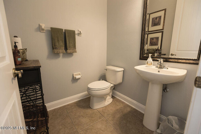 Building Photo - 5335 Clapboard Creek Dr