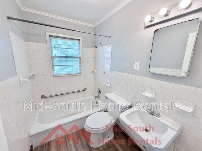 Building Photo - 1596 Pennsylvania St