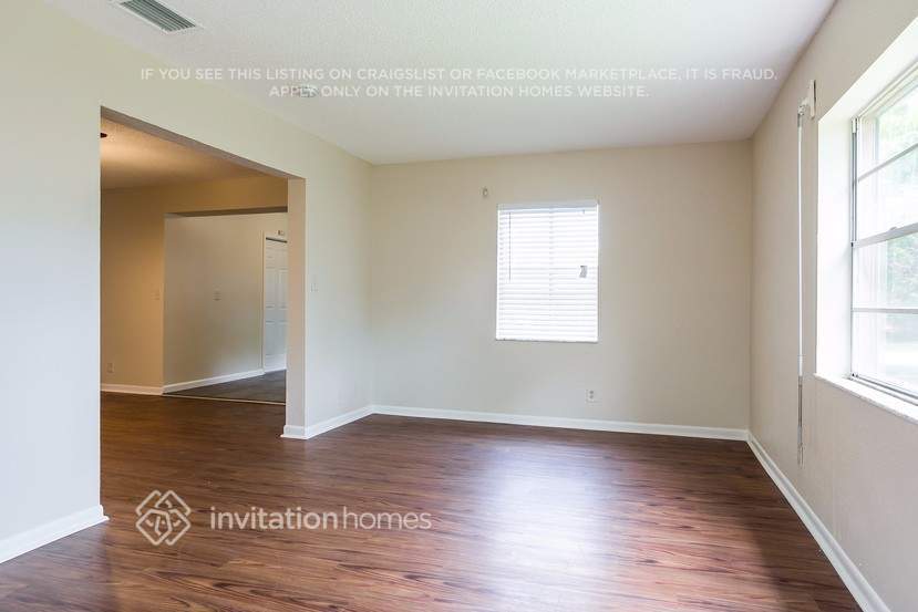 Building Photo - 307 SW 77th Terrace