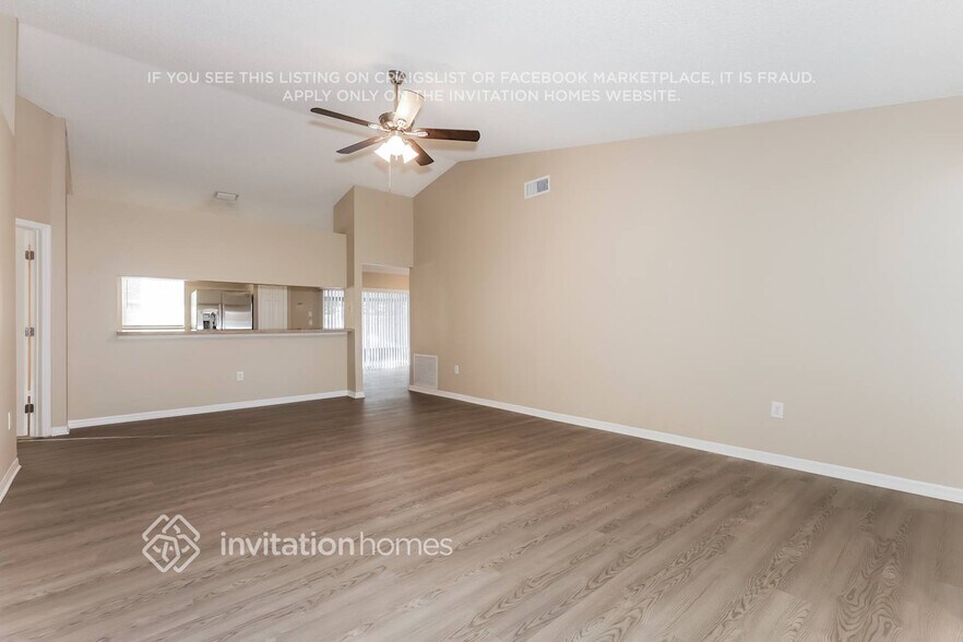 Building Photo - 1803 Landside Dr