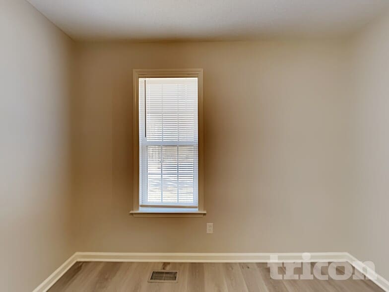 Building Photo - 417 Westonridge Run