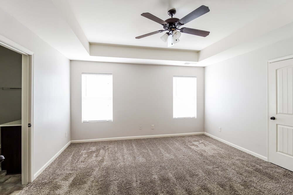 Building Photo - 909 Walking Stick Trail NE