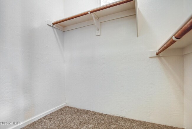 Building Photo - 11260 N 92nd St