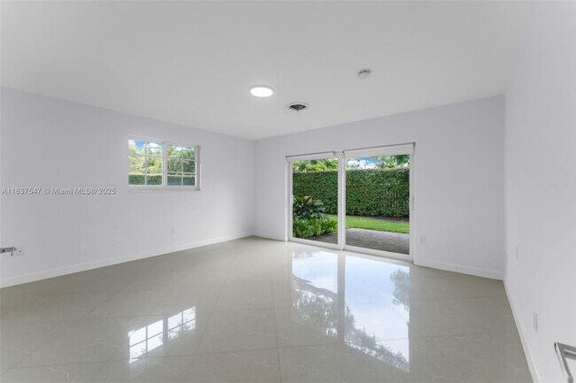 Building Photo - 7451 SW 133rd St
