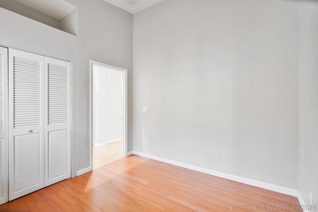 Building Photo - 6020 Spring Lake Terrace