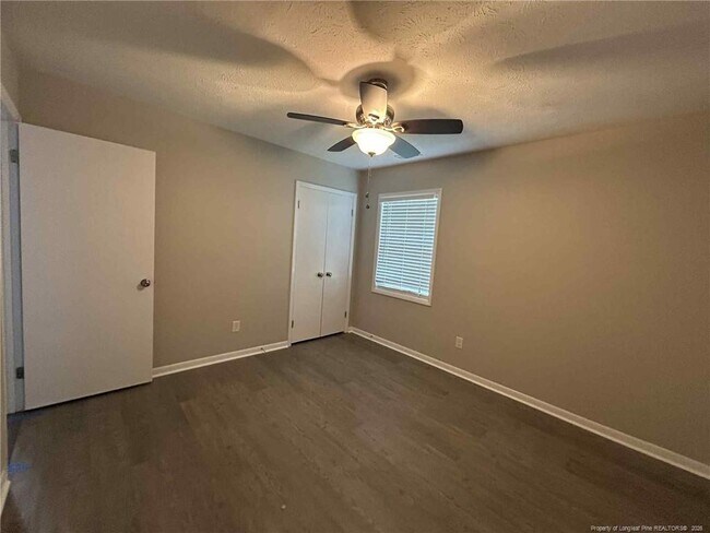 Building Photo - 6413 Worthington Dr