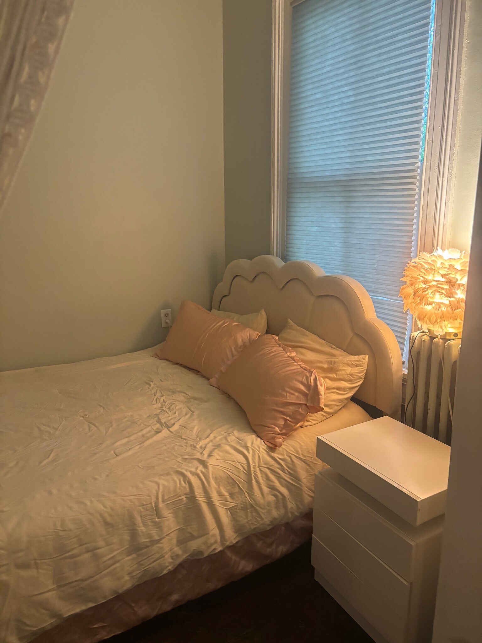 Bedroom view - 127 Goldsborough St