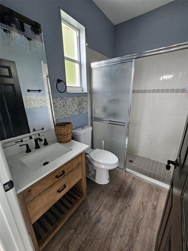 Building Photo - Northwest 22nd Court, Pembroke Pines, FL 33028 - 4 BR 3 BA single-family home