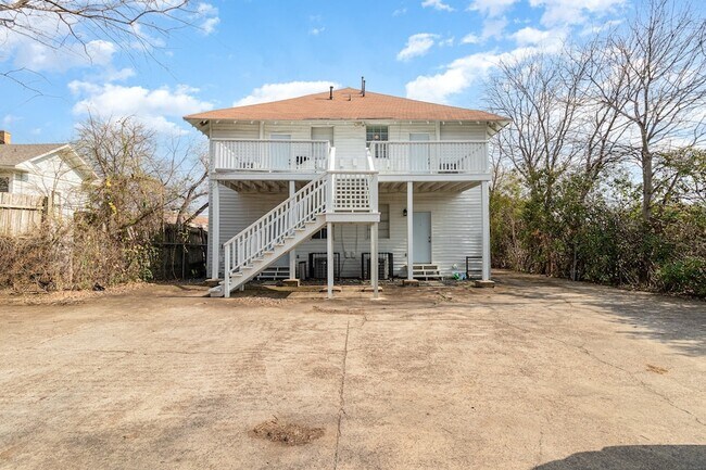 Building Photo - 4505 Worth St