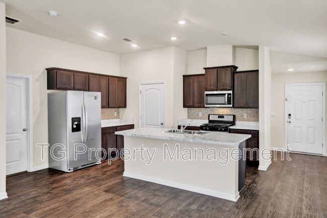 Building Photo - 339 Caminha Rd