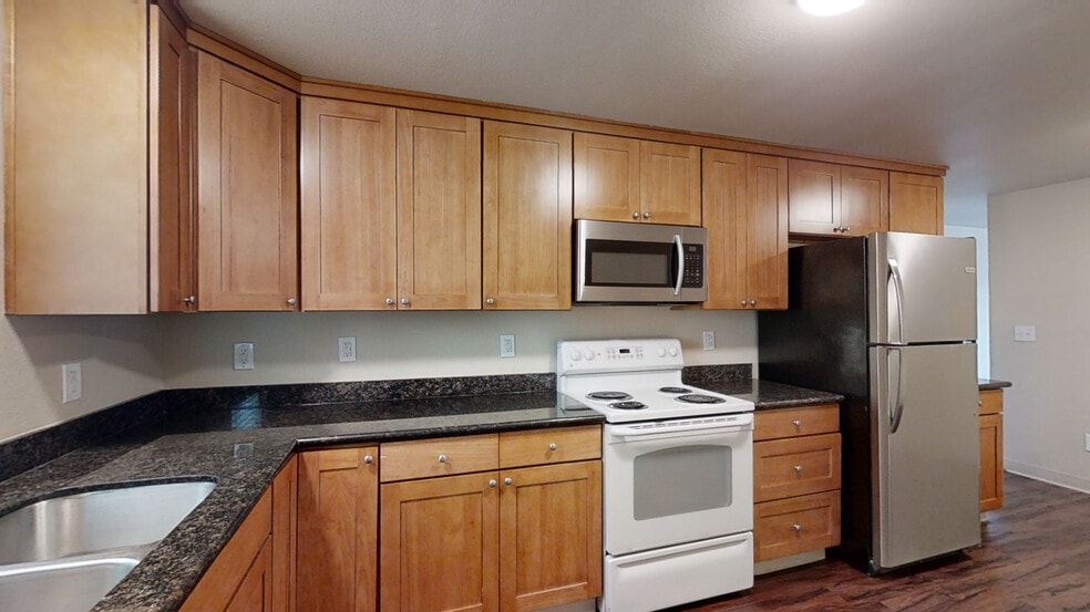 Quality Cabinetry - 3925 Mason Loop Rd