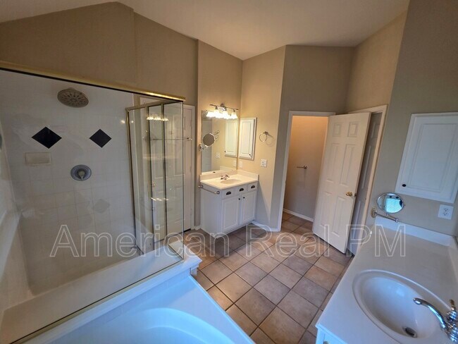 Building Photo - 13218 Grayhawk Boulevard
