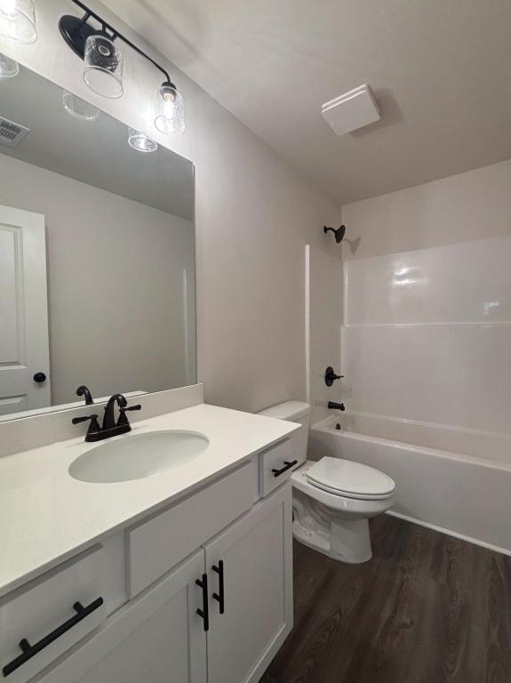 Building Photo - 4420 Whitetail Path Cove