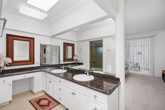 Building Photo - 5594 Avenida Sosiega W