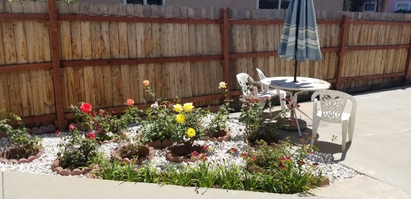 Building Photo - 520 S Flower St