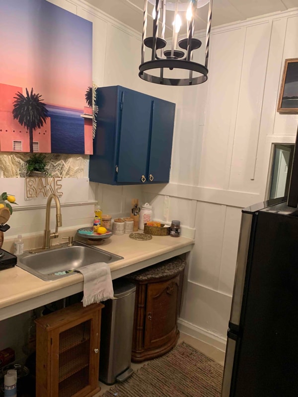 Building Photo - 214 Kuliouou Rd