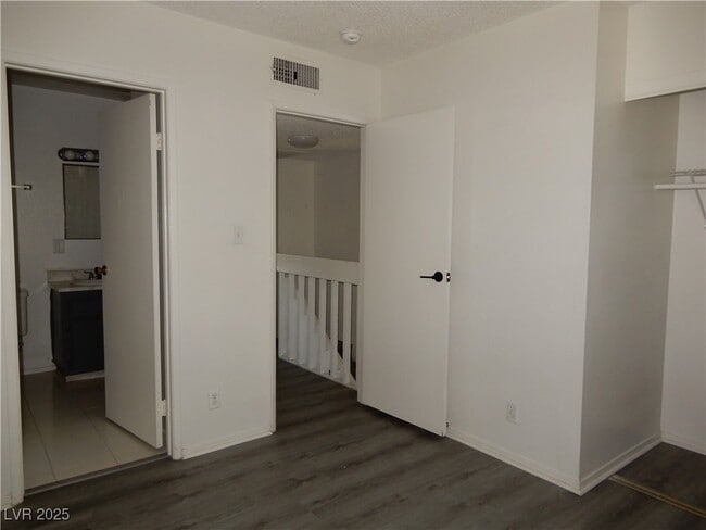 Building Photo - 4770 S Topaz St