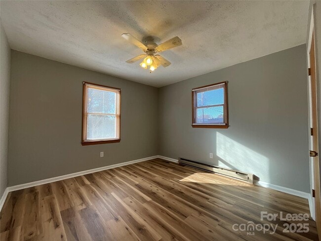 Building Photo - 215 Liberty St