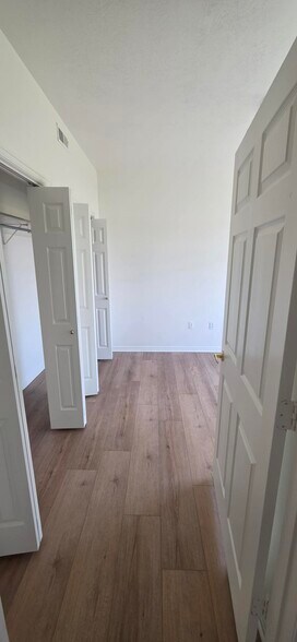Building Photo - 765 E 560 N