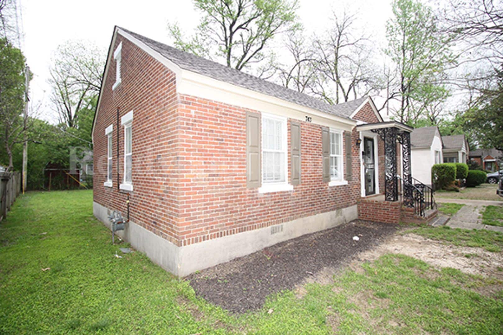 Building Photo - 743 Buck St