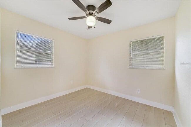 Building Photo - 30 W Hammon Dr