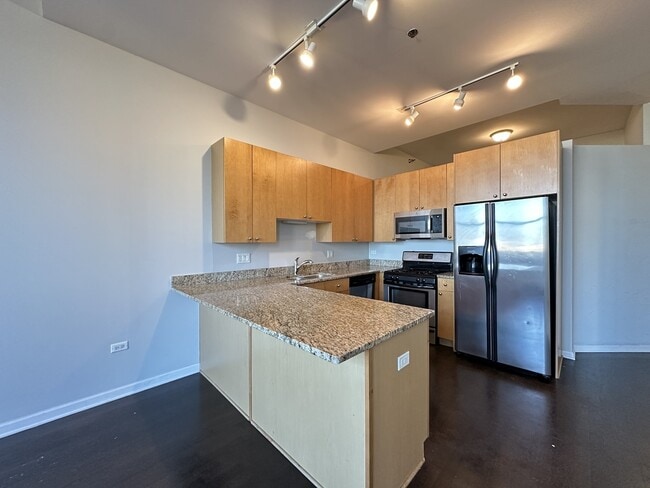 Building Photo - 1464 S Michigan Ave