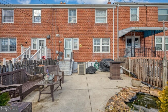 Building Photo - 8119 Pleasant Plains Rd