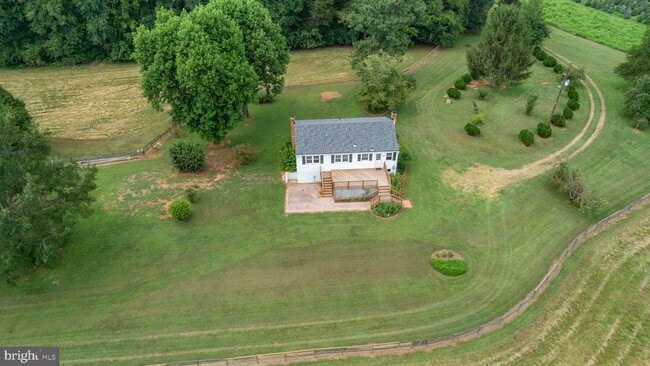 Building Photo - 18136 Pepmeier Hill Rd