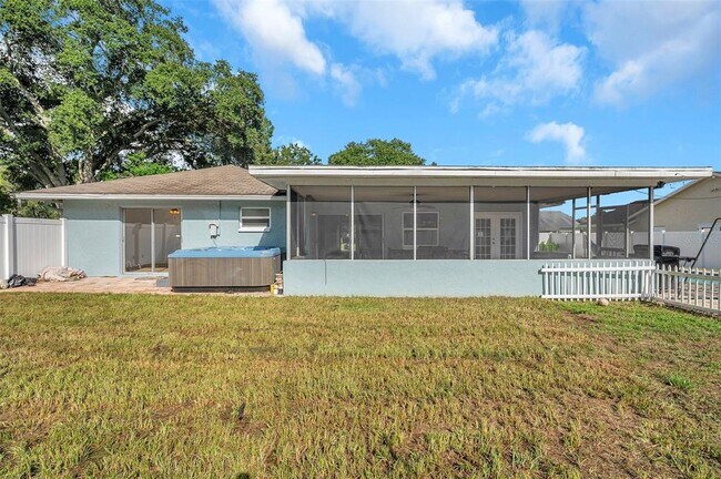 Building Photo - 1520 Windmill Pointe Rd