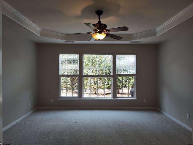 Building Photo - 55 + Senior Community Ranch Style Home  Located in the Exclusive Resort-Style Community of Sun Ci...