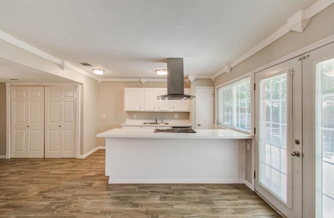 Building Photo - 17411 S Yorkglen Dr